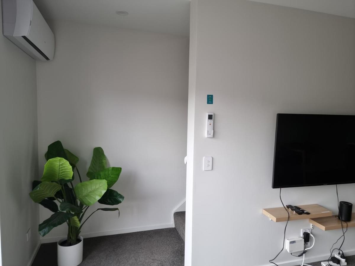 הוילה כרייסטצ'רץ' Addington Townhouse With Carpark 8Mins Walk To Hagley Park South מראה חיצוני תמונה