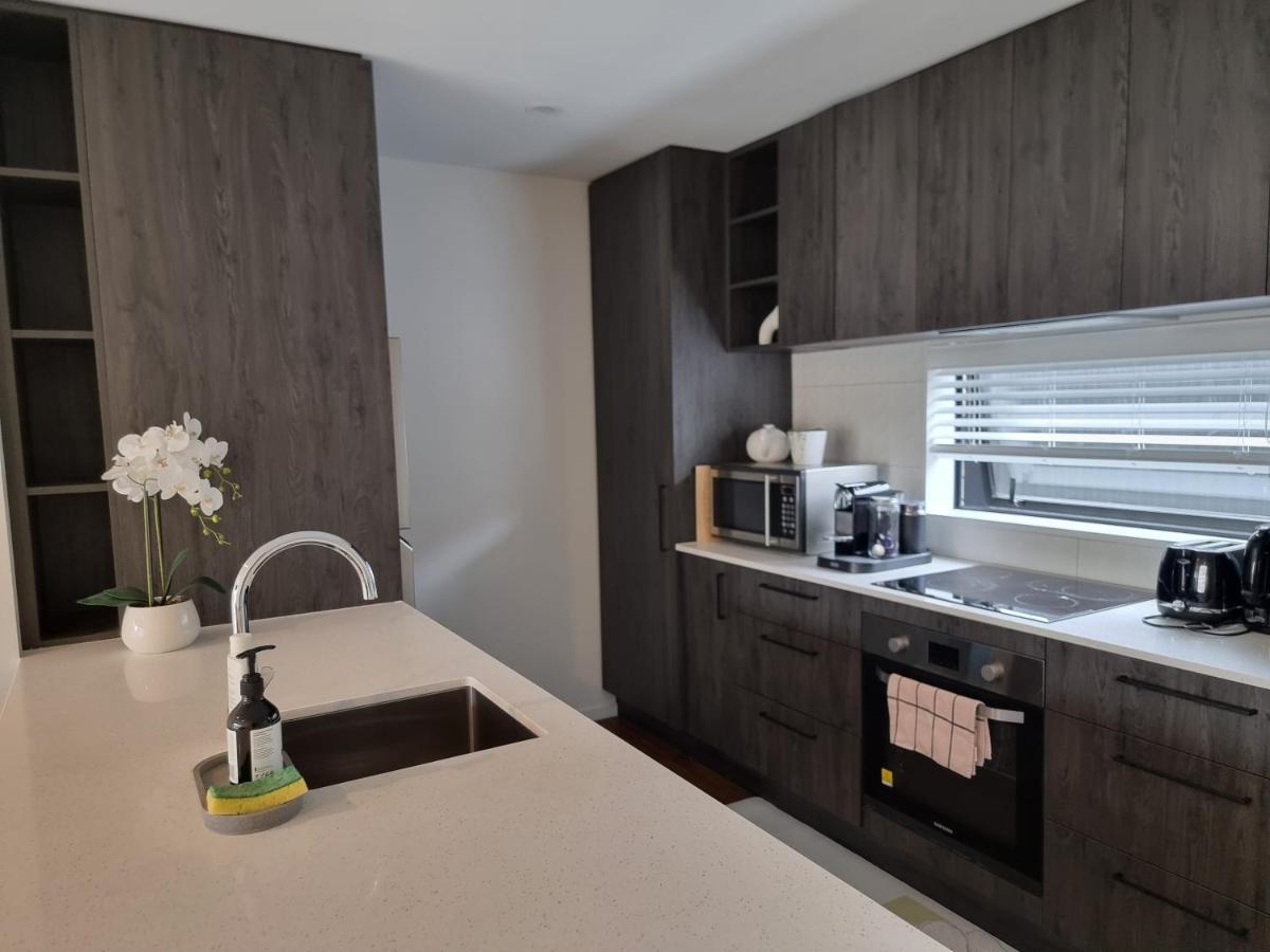 הוילה כרייסטצ'רץ' Addington Townhouse With Carpark 8Mins Walk To Hagley Park South מראה חיצוני תמונה