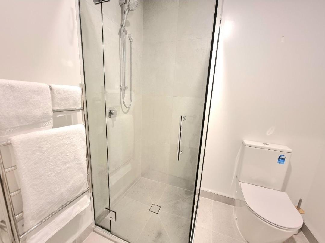 הוילה כרייסטצ'רץ' Addington Townhouse With Carpark 8Mins Walk To Hagley Park South מראה חיצוני תמונה